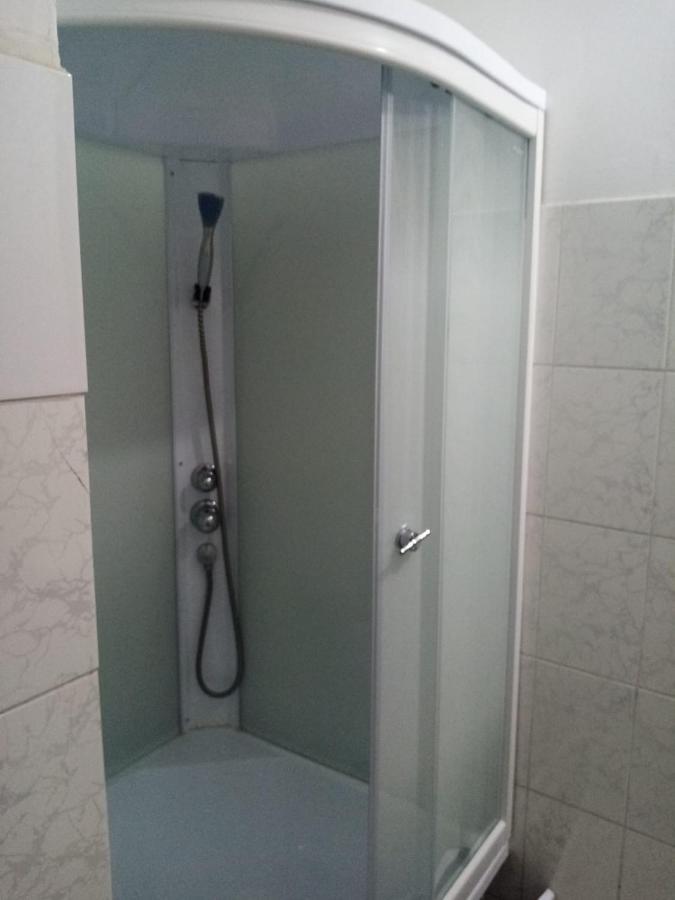 Hostel Raikhan Atyrau Exterior photo